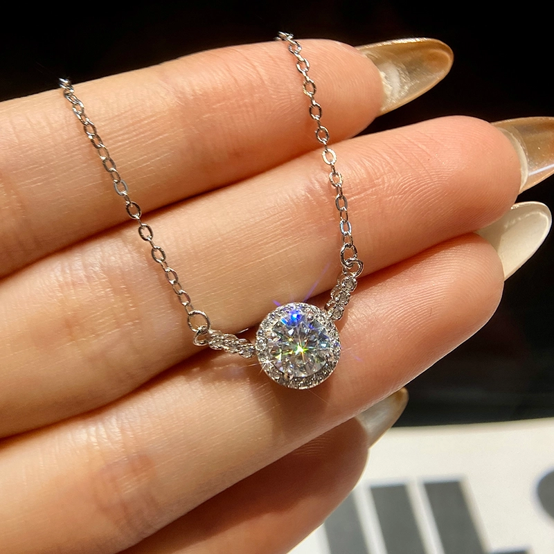 Halo Sparkle Diamond Bracelet